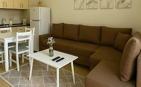 Home Inn Apartaments